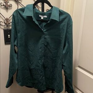 Chico’s No Iron Green Button-Up Shirt- SZ 3- NWT